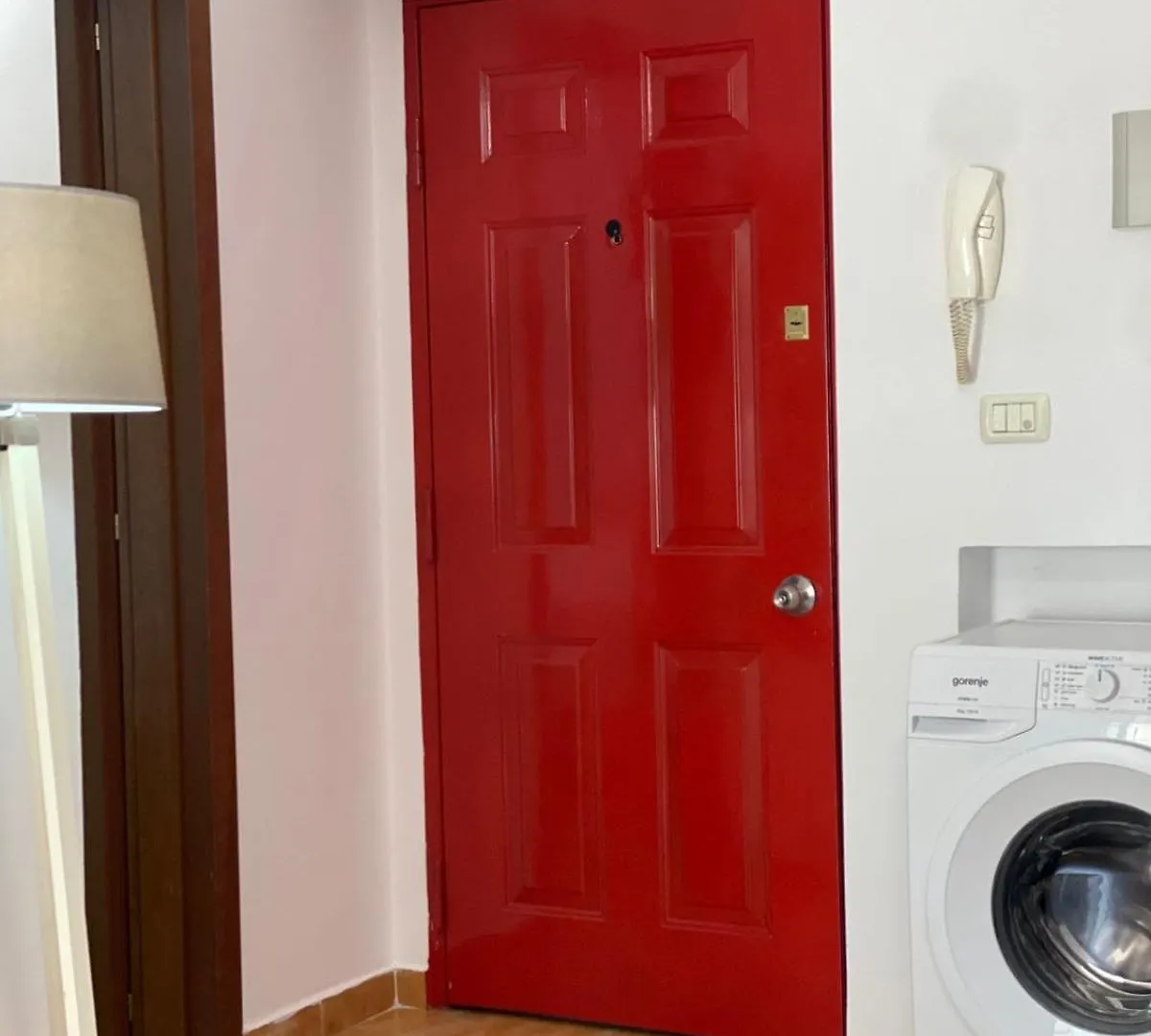 Juli'S Pazari Nest Lejlighed Tirana
