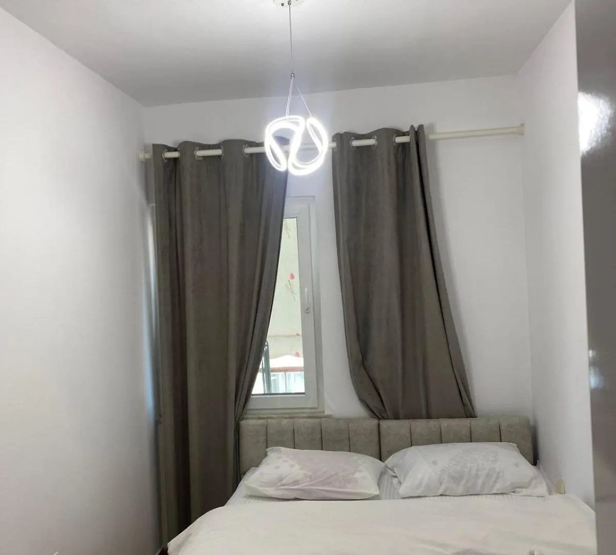 Juli'S Pazari Nest Lejlighed Tirana 0*,