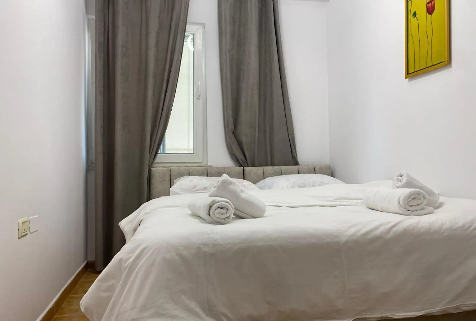Juli'S Pazari Nest Lejlighed Tirana Albanien